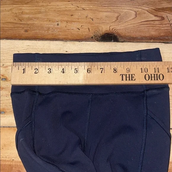 lululemon athletica Black Leggings with pockets, no tag - Picture 6 of 6